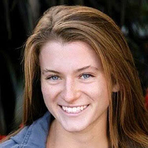 Claire Kendell headshot